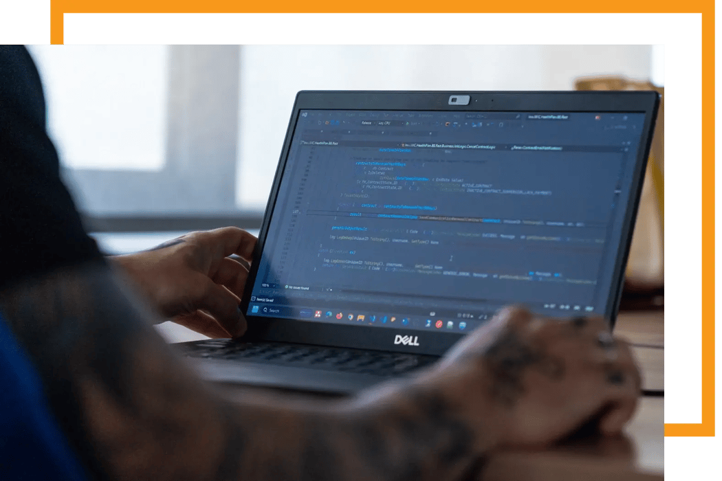 Alter Solutions cyberdefence consultant working on a risk management project for a client
